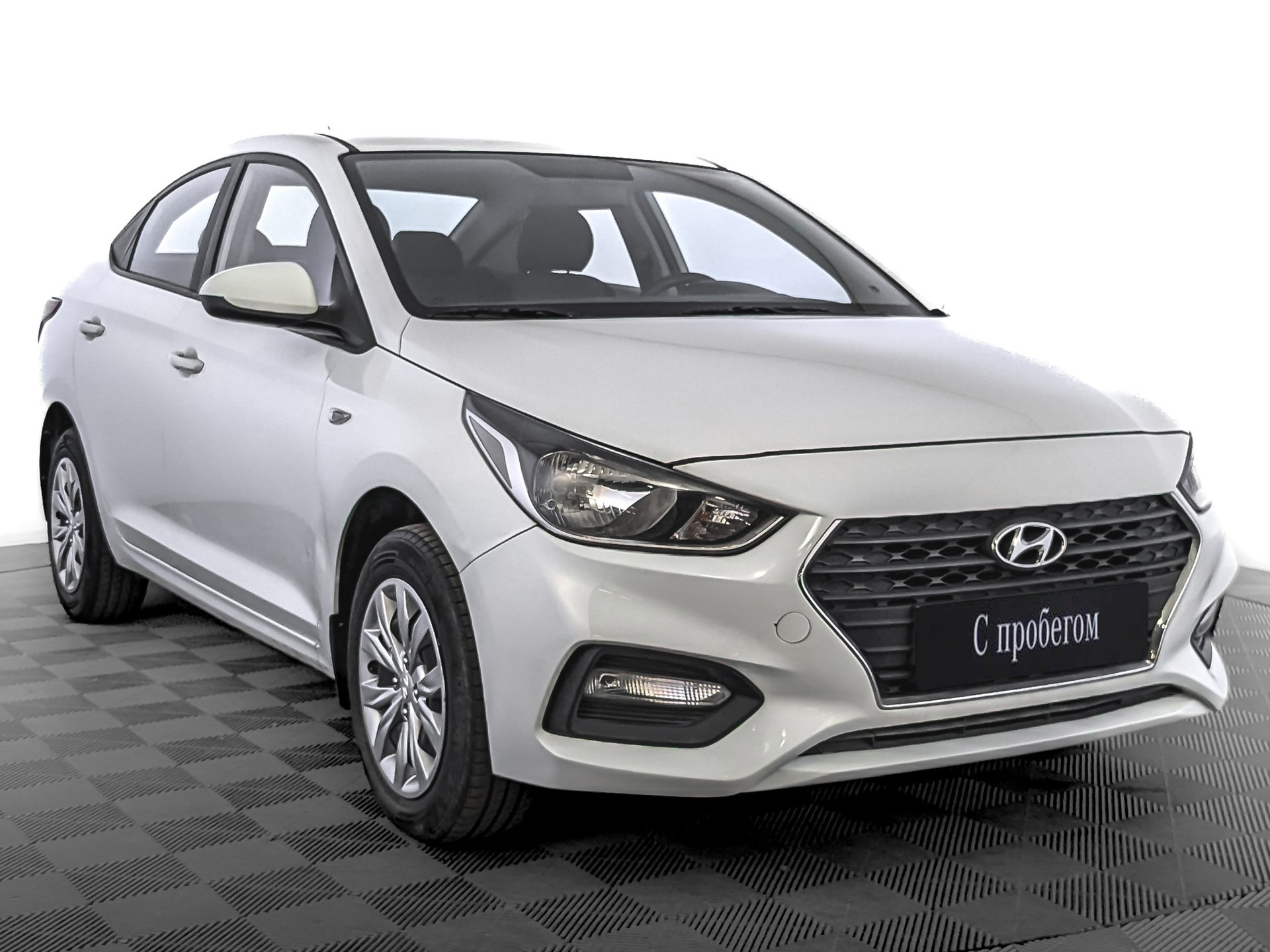 Hyundai Solaris#28120