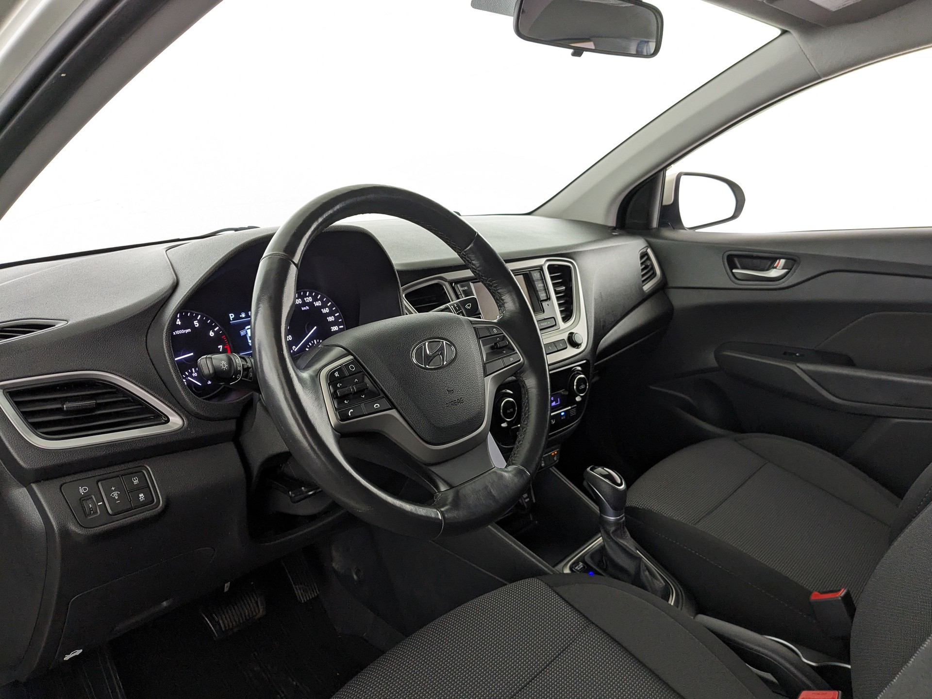 Hyundai Solaris#28167