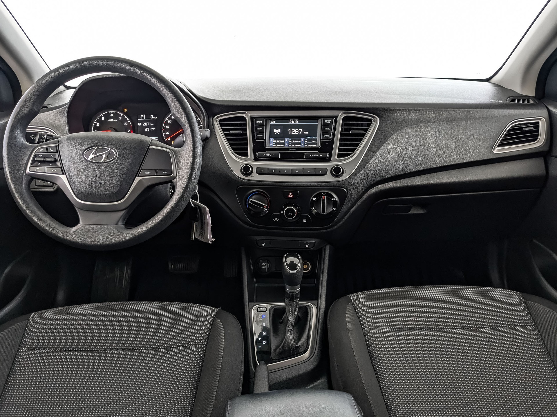 Hyundai Solaris#28190