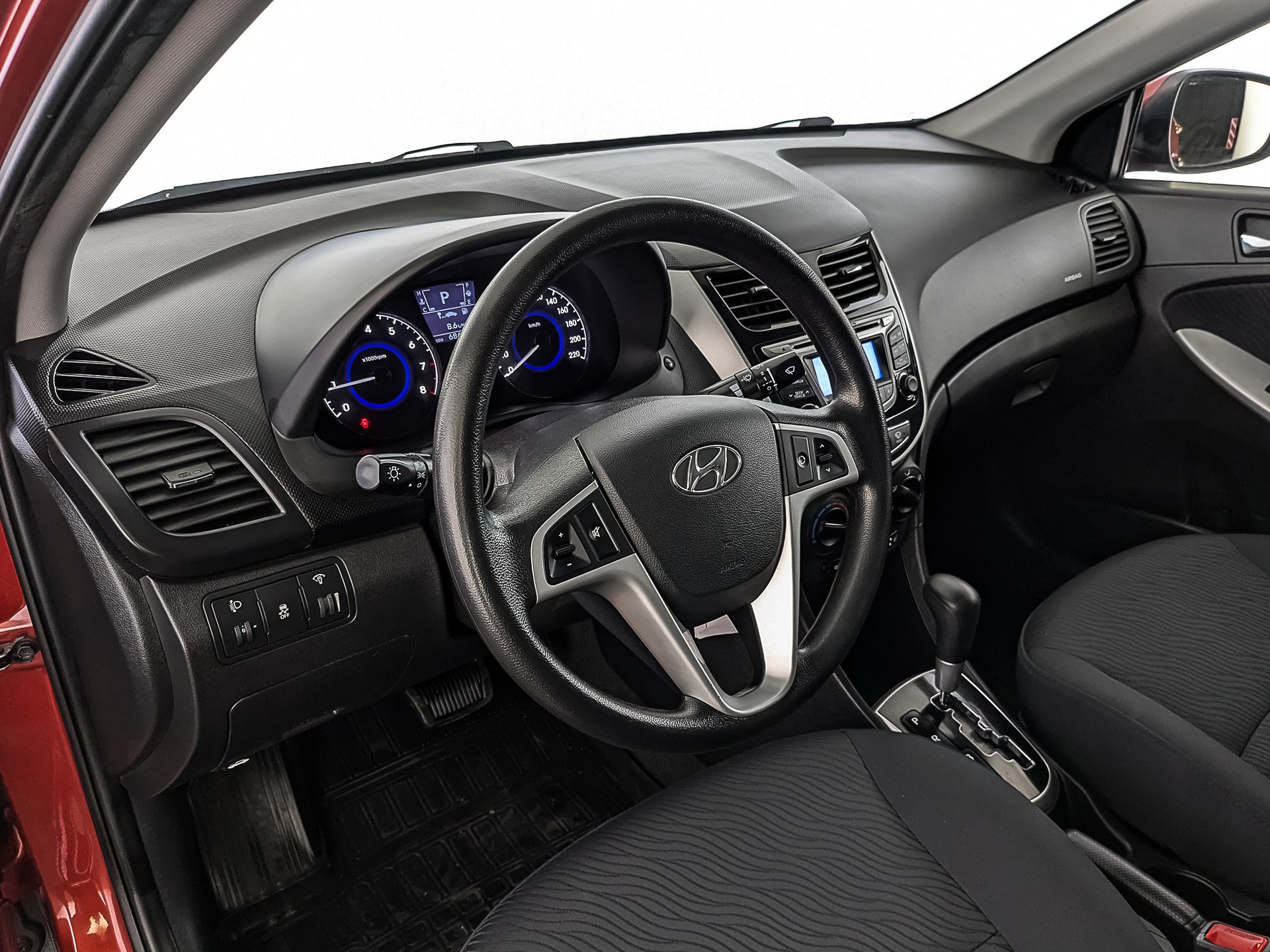 Hyundai Solaris#28215