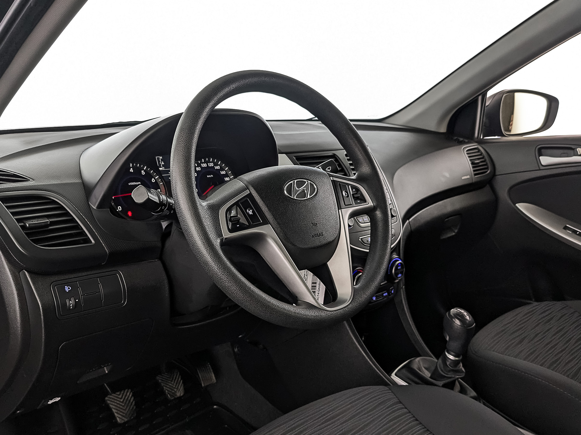 Hyundai Solaris#66131