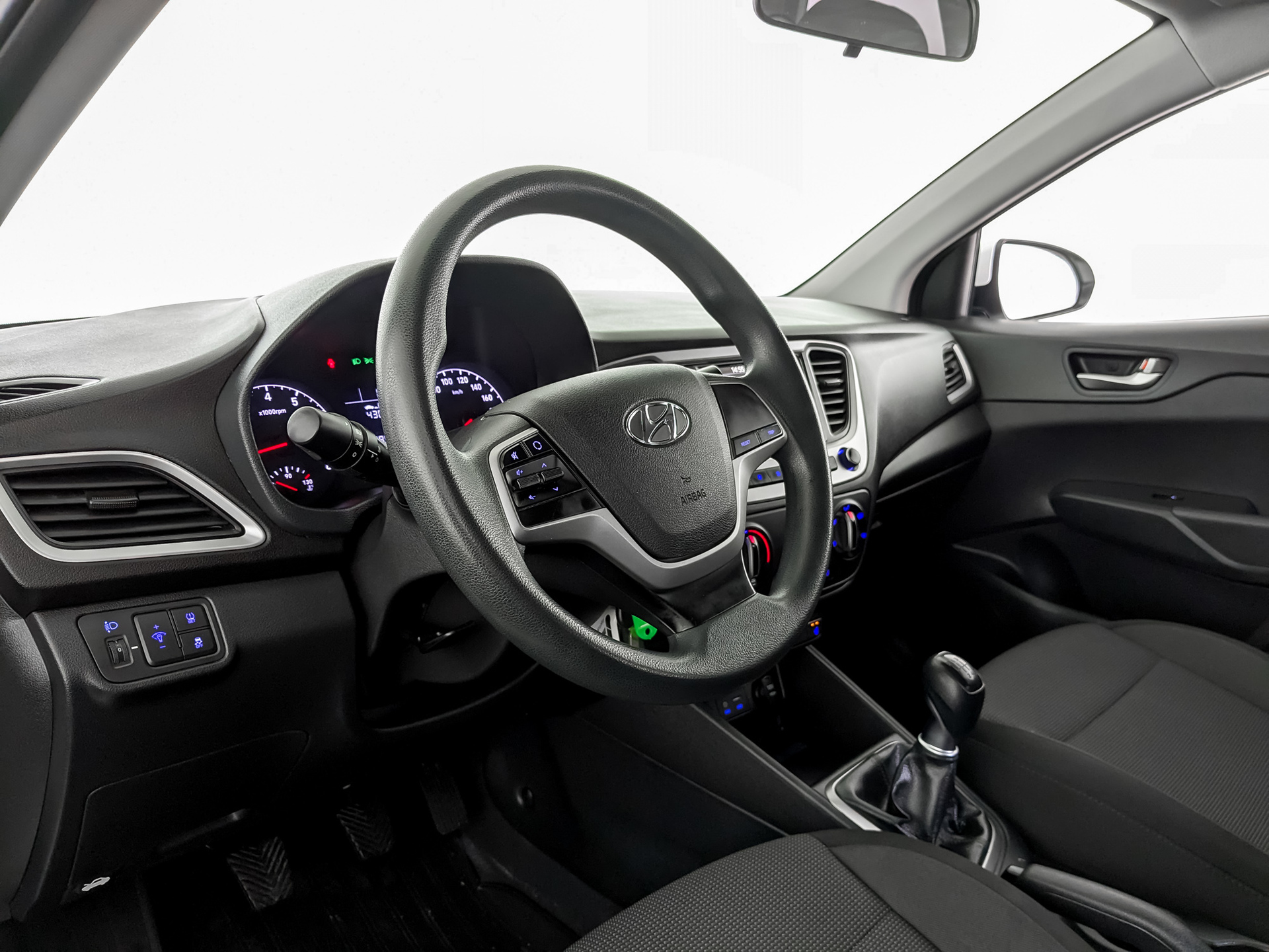 Hyundai Solaris#66311