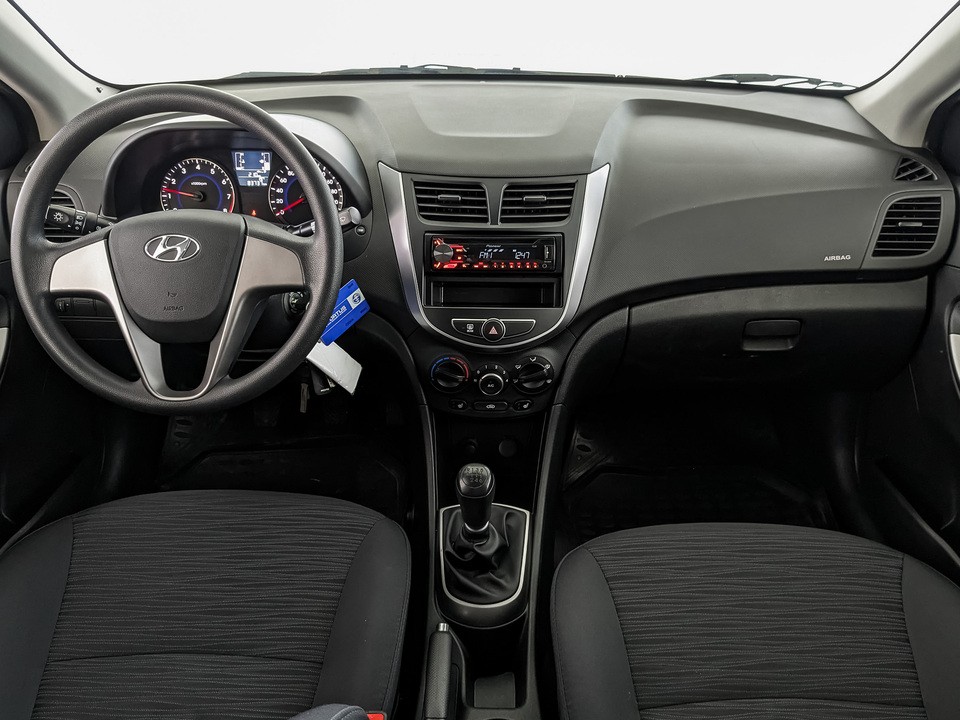 Hyundai Solaris#8084