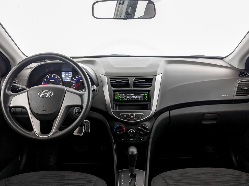 Hyundai Solaris#8226