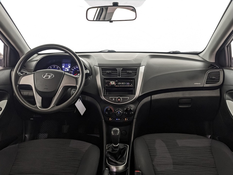 Hyundai Solaris#8272