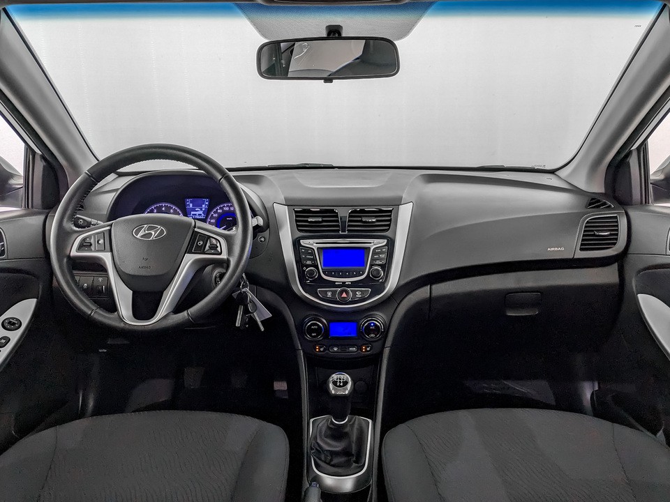 Hyundai Solaris#8356