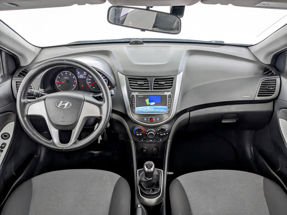 Hyundai Solaris#8451