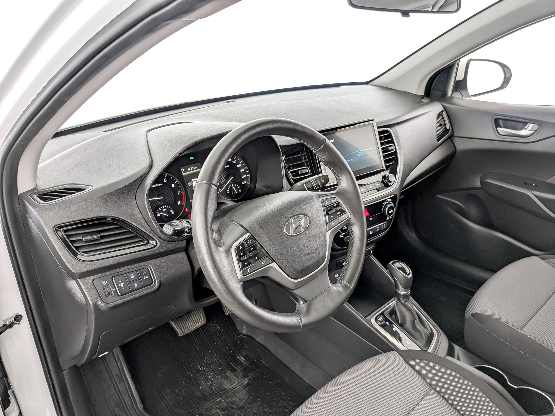 Hyundai Solaris#81236