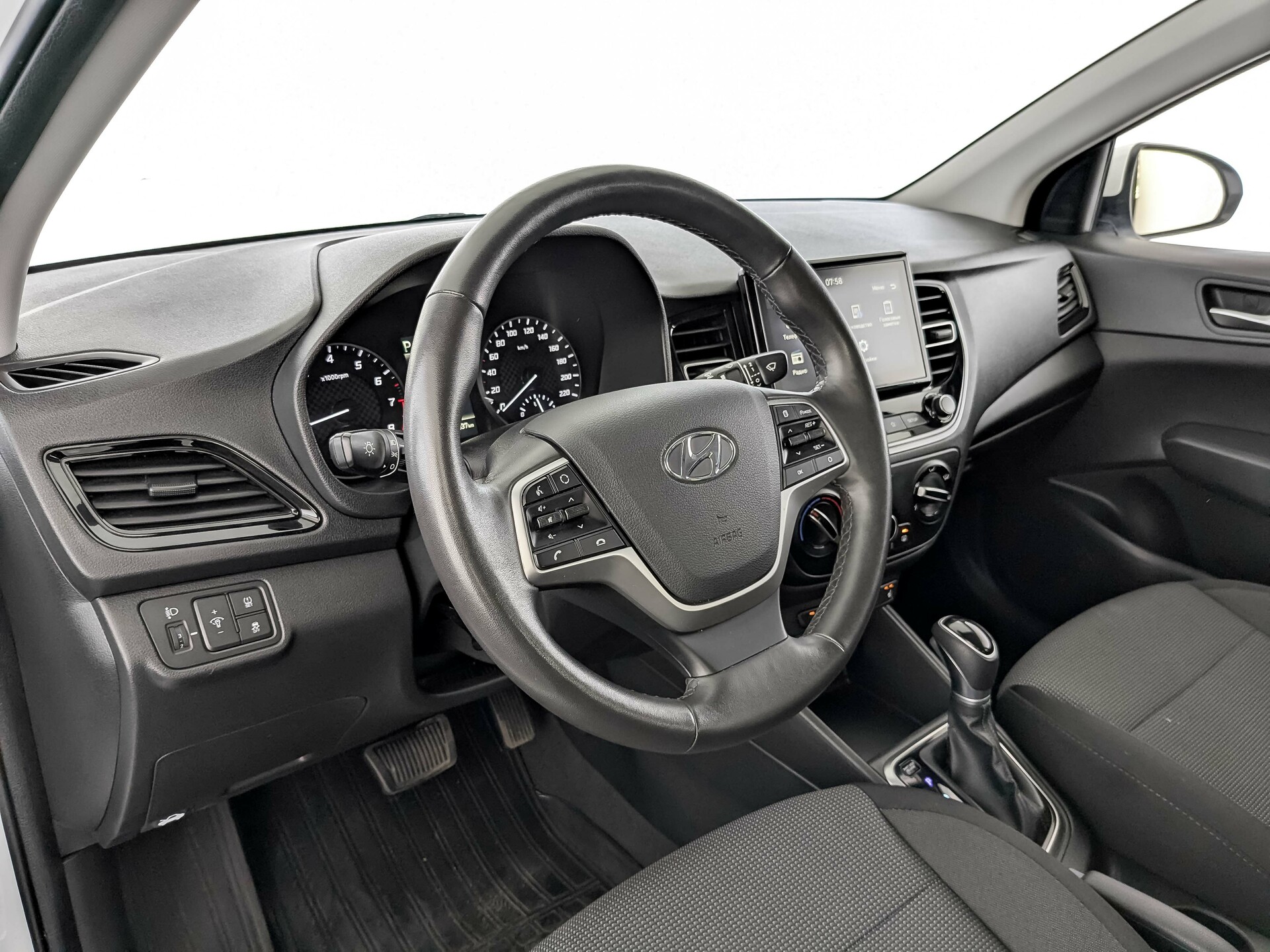 Hyundai Solaris#81340