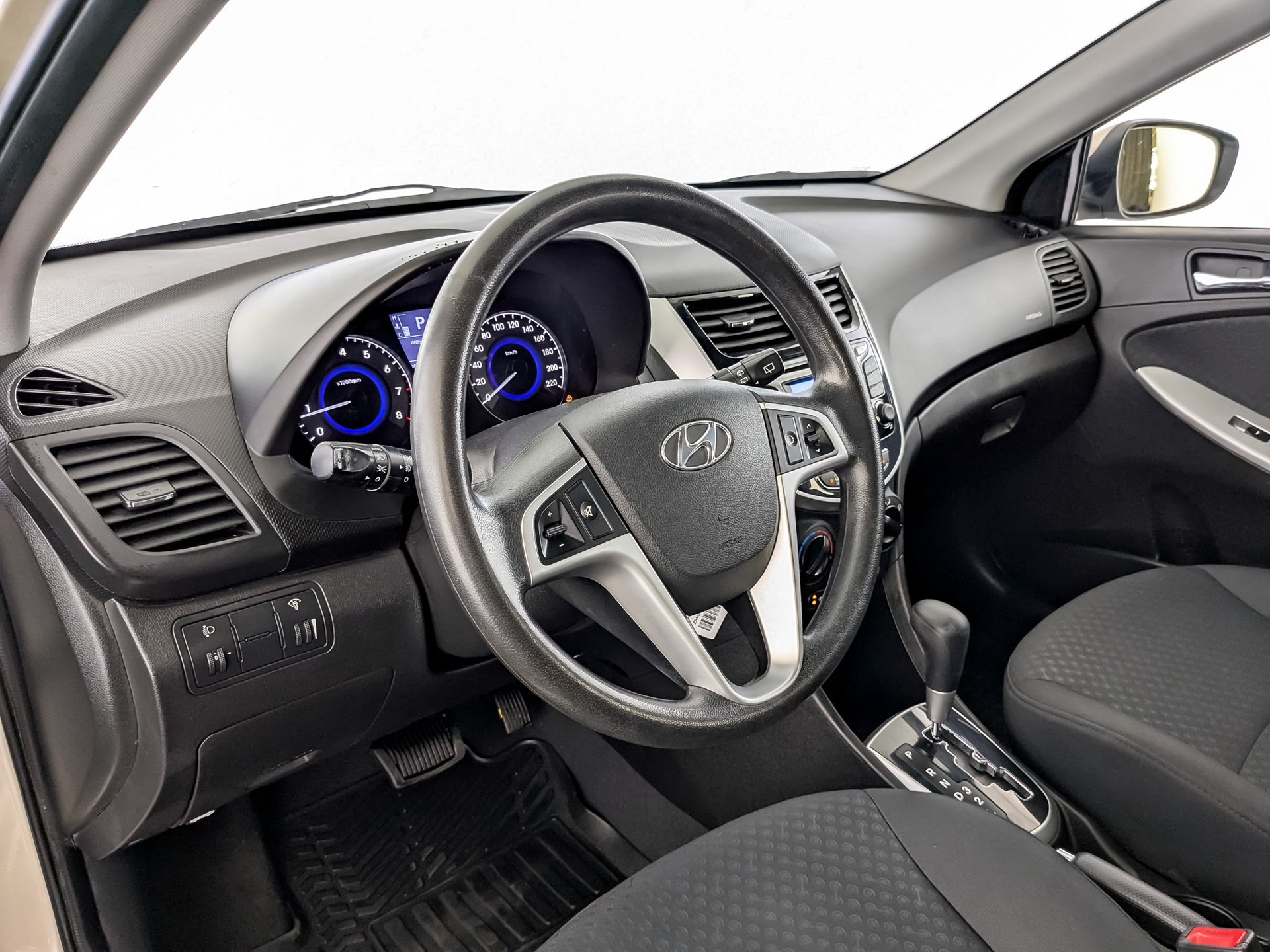 Hyundai Solaris#81378
